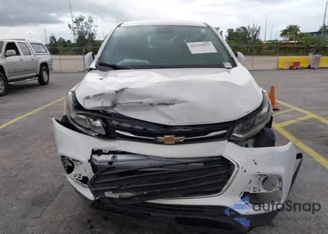 2020 Chevrolet Trax Fwd Ls z USA, uszkodzony, nr VIN 3GNCJKSB7LL333301